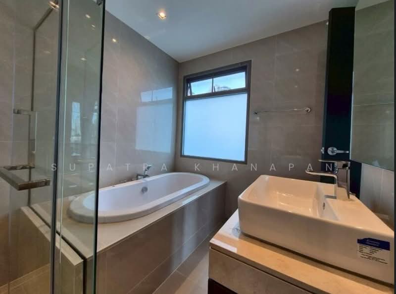 The Madison, Bangkok, Sukhumvit 41, Khlong Tan Nua, Watthana, Bangkok, 3 Bedrooms, 186 sqm, Condo For Rent, by Supatra Khanapan, 500347525 - DDproperty.com