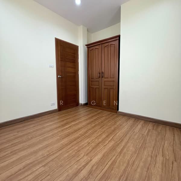 บ้านบุรีรมย์ รามอินทรา-นวมินทร์, Bangkok, Sam Wa Tawan Tok, Khlong Sam Wa, Bangkok, 3 Bedrooms, 135 sqm, Semi-Detached House (Twin House) For Sale, by NR AGENT, 500347570 - DDproperty.com