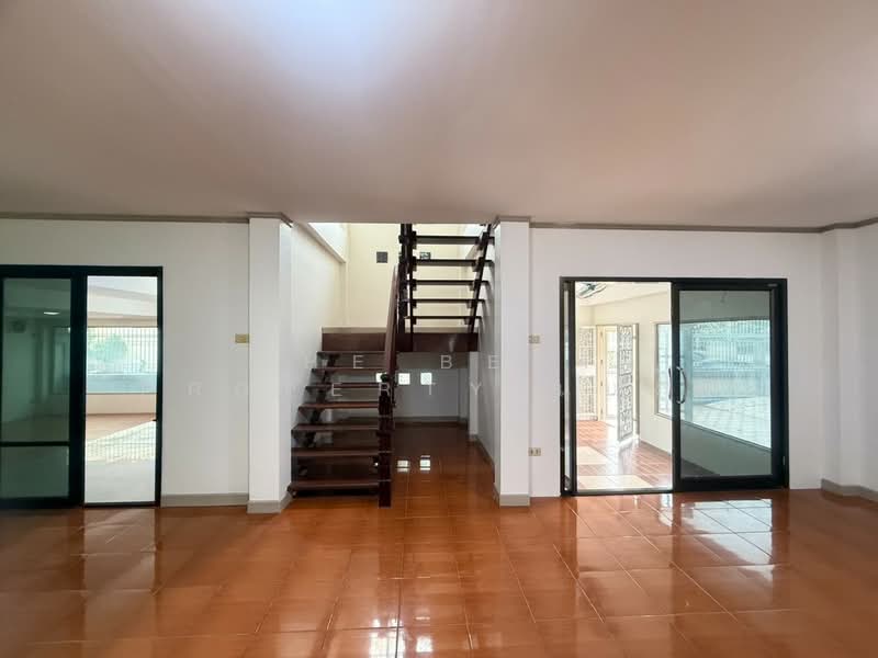 บ้านเดี่ยวบ้านบึง ชลบุรี, Chon Buri (Pattaya), Ban Bung, Chon Buri (Pattaya), 4 Bedrooms, 100 sqm, Single Detached House For Sale, by The Best Property แบงค์, 500347606 - DDproperty.com