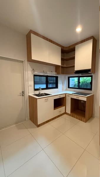 Bangkok Boulevard Donmueang-Chaengwattana, Bangkok, Nawong Pracha Phatthana Road, Si Khan, Don Mueang, Bangkok, 3 Bedrooms, 231 sqm, Single Detached House For Sale, by NR AGENT, 500347632 - DDproperty.com