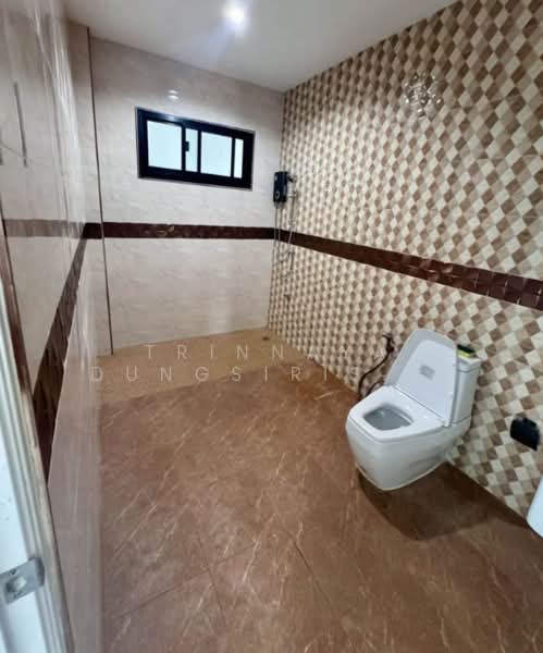 บ้าน 4-ห้องนอน, กรุงเทพ, คลองกุ่ม, บึงกุ่ม, กรุงเทพ, 325 ตร.ม., บ้านเดี่ยว ขาย, โดย Trinnaya Dungsirisangthong, 500347654 - DDproperty.com