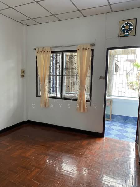 ทาวน์เฮาส์ สุขุมวิท101, Bangkok, Bang Chak, Phra Khanong, Bangkok, 4 Bedrooms, 200 sqm, Townhouse For Rent, by Thiya​ Chaysabut, 500347735 - DDproperty.com