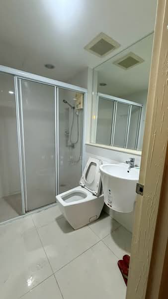 Baan Klang Muang Sathorn-Taksin 2, Bangkok, Kanlapaphruek Road, Bangko, Chom Thong, Bangkok, 3 Bedrooms, 180 sqm, Townhouse For Rent, by ปรินทร์ญาดา ชิณโชติ, 500347747 - DDproperty.com