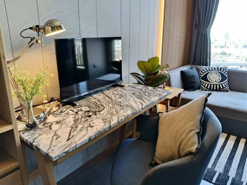 Park Origin Chula-Samyan, Bangkok, Rama 4 Road, Maha Phrutharam, Bang Rak, Bangkok, 1 Bedroom, 35 sqm, Condo For Rent, by Jakree Buajatturat, 500347772 - DDproperty.com