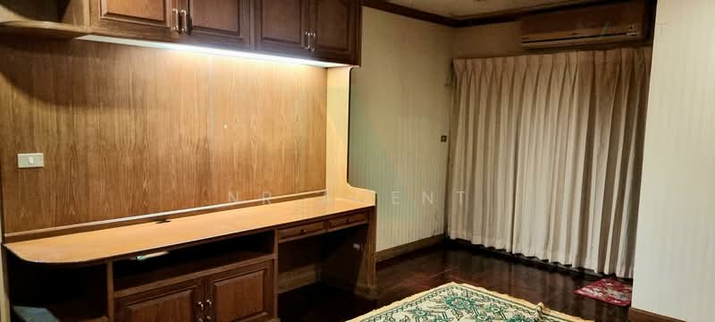 Phayathai Plaza, Bangkok, 46 Phaya Thai Road, Thanon Phaya Thai, Ratchathewi, Bangkok, 1 Bedroom, 66 sqm, Condo For Sale, by NR AGENT, 500347782 - DDproperty.com