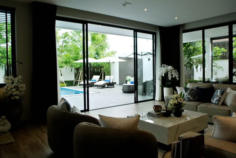 P0091/1 | LUMINA – พูลวิลล่าหรูสไตล์โมเดิร์นล้านนา เอกสิทธิ์เพียงหลังเดียว ที่เดินถึงกาดฝรั่งใ, เชียงใหม่, บ้านแหวน, หางดง, เชียงใหม่, 761 ตร.ม., บ้านเดี่ยว ขาย, โดย Aornjira Khatthima, 500347786 - DDproperty.com