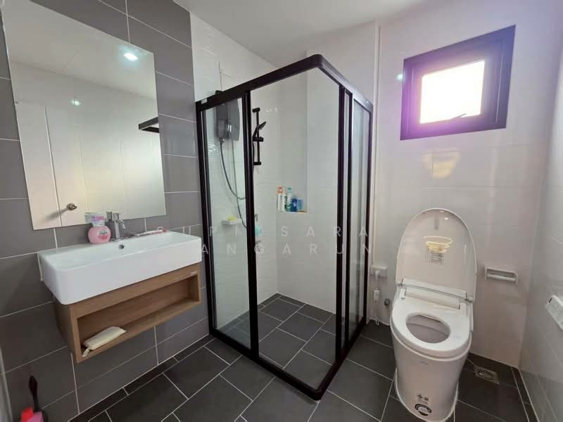 Baanfah Greenery Loft, Chon Buri (Pattaya), Chaiyaphonwithi 14, Na Kloe, Bang Lamung (Pattaya), Chon Buri (Pattaya), 4 Bedrooms, 200 sqm, Single Detached House For Rent, by Supitsara  Sangarun, 500347810 - DDproperty.com