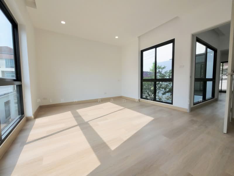 ขายบ้านเดี่ยว 2 ชั้น อ่อนนุช 17 บ้านสร้างใหม่ 50 ตร.ว. 3 นอน 3 น้ำ, Bangkok, Suan Luang, Bangkok, 3 Bedrooms, 270 sqm, Single Detached House For Sale, by ทัตเทพ ดิลกพัฒนะกูล, 500347812 - DDproperty.com