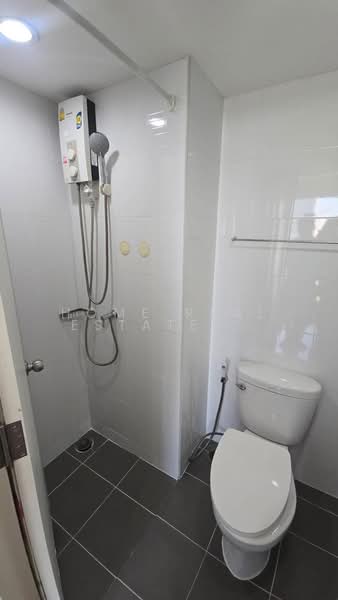 Lumpini Ville Sukhumvit 77, Bangkok, Sukhumvit 77 Road, Suan Luang, Bangkok, 2 Bedrooms, 46 sqm, Condo For Sale, by HOME Real Estate Service, 500347819 - DDproperty.com