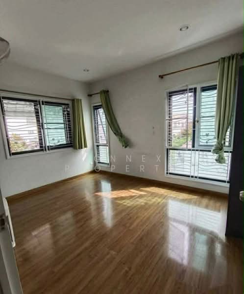 The Modish Ratchaphruek-Kanchanapisek, Pathum Thani, Ratchaphruek 77 Road, Khlong Phra Udom, Lat Lum Kaeo, Pathum Thani, 3 Bedrooms, 110 sqm, Single Detached House For Sale, by Connex Property, 500347825 - DDproperty.com