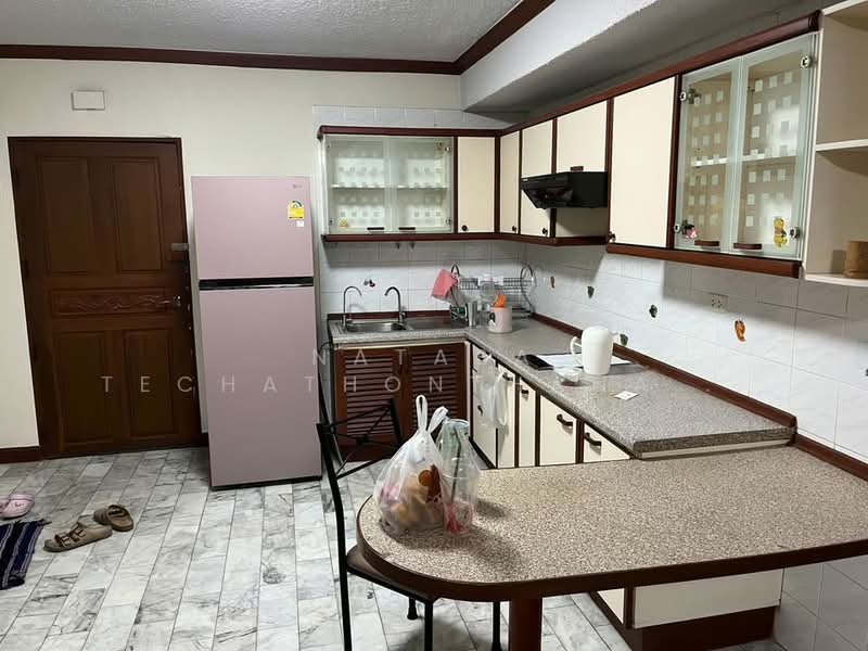 Srivara Mansion 2, Bangkok, Din Daeng, Bangkok, 2 Bedrooms, 80 sqm, Condo For Rent, by Natasa Techathonthanakhun, 500347838 - DDproperty.com