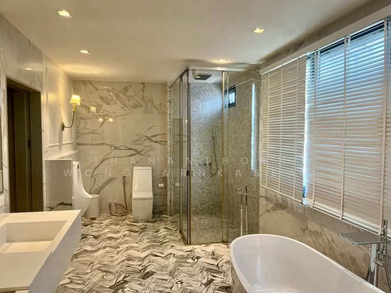 Thonglor Home Office, Bangkok, Khlong Tan Nua, Watthana, Bangkok, , 900 sqm, Shophouse For Rent, by Thananthorn Wongvarnkaseam, 500347869 - DDproperty.com