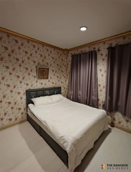 Baan Klang Krung Grande Vienna Rama 3, Bangkok, Rama 3 Road, Bang Pong Pang, Yan Nawa, Bangkok, 3 Bedrooms, 270 sqm, Townhouse For Rent, by Nicha Peerakittikul, 500347872 - DDproperty.com