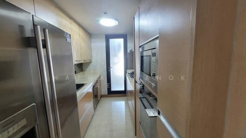 Supalai Premier Place Asoke, Bangkok, 60 Asoke Montri Road, Khlongtoei Nua, Watthana, Bangkok, 3 Bedrooms, 118 sqm, Condo For Rent, by Hathaichanok Saenset, 500347961 - DDproperty.com