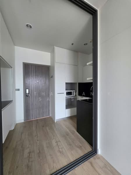 The Niche Pride Thonglor-Phetchaburi, Bangkok, New Petchaburi Road, Bang Kapi, Huai Khwang, Bangkok, 1 Bedroom, 35 sqm, Condo For Rent, by Hathaichanok Saenset, 500347966 - DDproperty.com