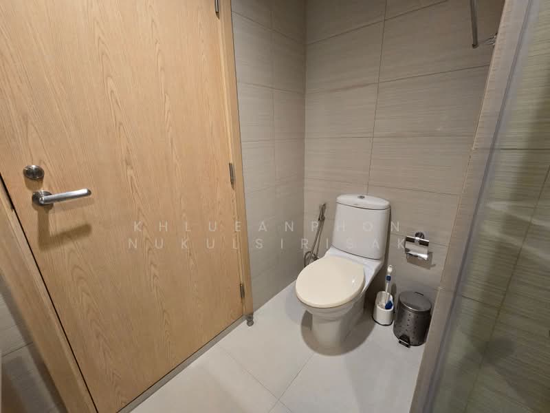 Siri At Sukhumvit, Bangkok, 902 Sukhumvit Road, Phra Kanong, Khlong Toei, Bangkok, 2 Bedrooms, 70 sqm, Condo For Rent, by Khlueanphon Nukulsirisak, 500347979 - DDproperty.com