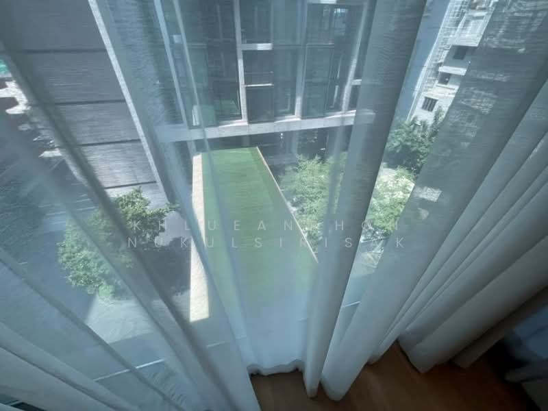 28 Chidlom, Bangkok, 28 Chit Lom Alley, Lumphini, Pathum Wan, Bangkok, 2 Bedrooms, 90 sqm, Condo For Rent, by Khlueanphon Nukulsirisak, 500348003 - DDproperty.com