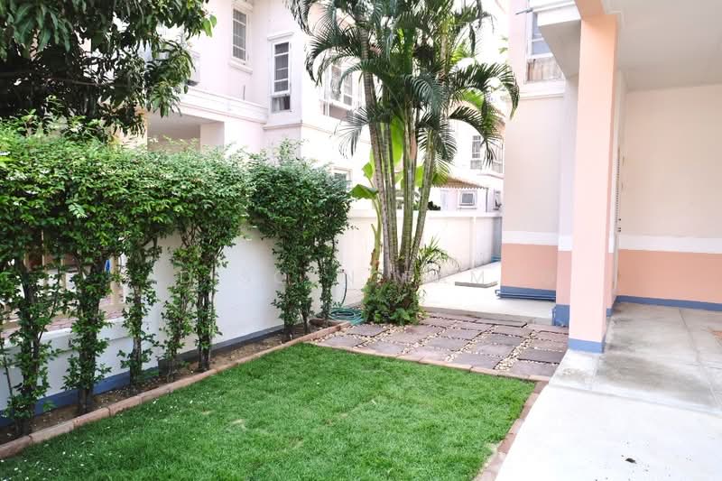 Parkway Chalet Ramkhamhaeng, Bangkok, 103 Ramkhamhaeng Road, Min Buri, Bangkok, 3 Bedrooms, 250 sqm, Single Detached House For Rent, by Adisorn Eamso, 500348018 - DDproperty.com