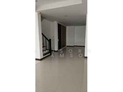 ขาย - บ้าน 4-ห้องนอน, กรุงเทพ