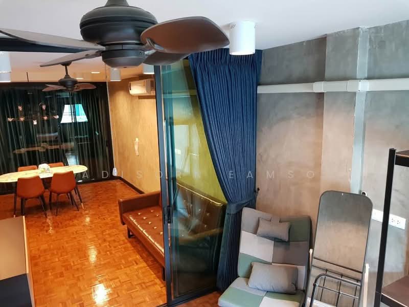 2-BR Townhouse, Bangkok, Din Daeng, Bangkok, 2 Bedrooms, 93 sqm, Townhouse For Sale, by Adisorn Eamso, 500348043 - DDproperty.com