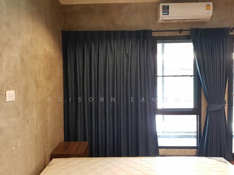 2-BR Townhouse, Bangkok, Din Daeng, Bangkok, 2 Bedrooms, 93 sqm, Townhouse For Sale, by Adisorn Eamso, 500348043 - DDproperty.com