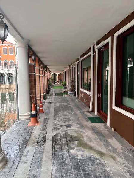 3-BR Townhouse, Bangkok, Tha Rang, Bang Khen, Bangkok, 3 Bedrooms, 204 sqm, Townhouse For Rent, by Ratchanon Songthammakul, 500348064 - DDproperty.com