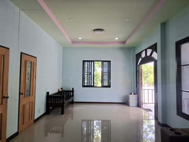 เมืองสุพรรณบุรี, Suphan Buri, Rua Yai, Muang Suphanburi, Suphan Buri, 4 Bedrooms, 145 sqm, Single Detached House For Sale, by วิไลวรรณ, 500348065 - DDproperty.com