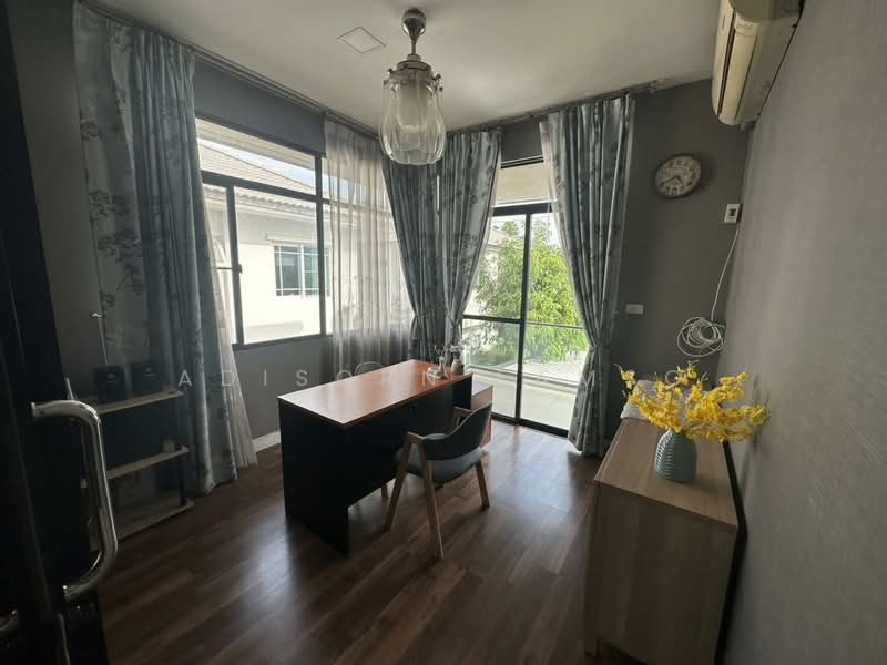Manthana Rama 9-Srinakarin, Bangkok, 50 Krungthep Kreetha Road, Hua Mak, Bang Kapi, Bangkok, 4 Bedrooms, 350 sqm, Single Detached House For Rent, by Adisorn Eamso, 500348073 - DDproperty.com