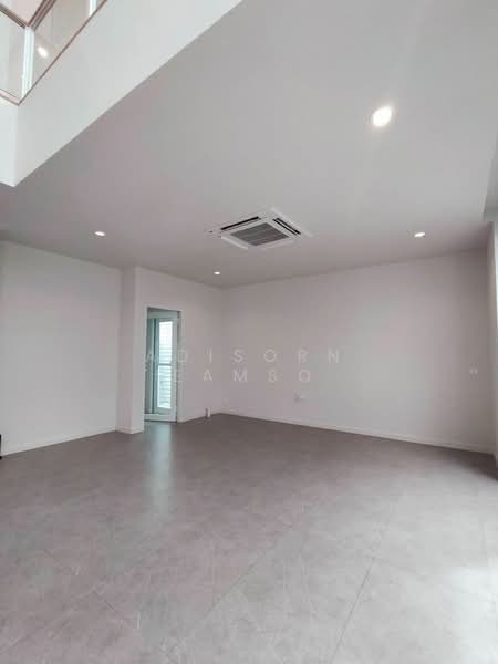 Baan 365 Sukhumvit 77, Bangkok, Soi On Nut 46, Suan Luang, Bangkok, 4 Bedrooms, 493 sqm, Single Detached House For Sale, by Adisorn Eamso, 500348075 - DDproperty.com