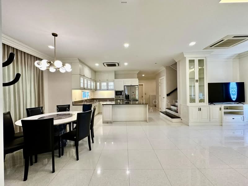 Narasiri Bangna Km.10, Samut Prakan, Bangna Trad Km.10 Road, Bangphli Yai, Bang Plee, Samut Prakan, 4 Bedrooms, 375 sqm, Single Detached House For Rent, by Thananthorn Wongvarnkaseam, 500348078 - DDproperty.com