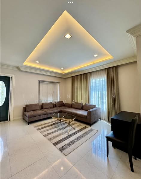 Narasiri Bangna Km.10, Samut Prakan, Bangna Trad Km.10 Road, Bangphli Yai, Bang Plee, Samut Prakan, 4 Bedrooms, 375 sqm, Single Detached House For Rent, by Thananthorn Wongvarnkaseam, 500348078 - DDproperty.com