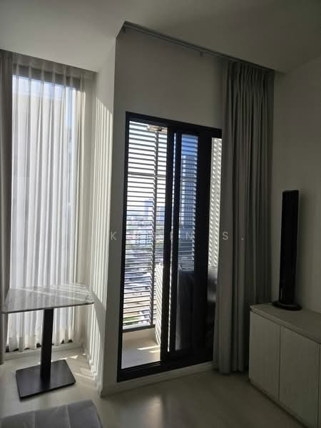 Mazarine Ratchayothin, Bangkok, Soi Phahonyothin 30, Phahonyothin Road, Chan Kasem, Chatuchak, Bangkok, Studio, 26 sqm, Condo For Rent, by Nakarin S., 500348080 - DDproperty.com