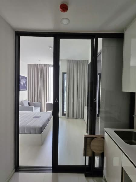 Mazarine Ratchayothin, Bangkok, Soi Phahonyothin 30, Phahonyothin Road, Chan Kasem, Chatuchak, Bangkok, Studio, 26 sqm, Condo For Rent, by Nakarin S., 500348080 - DDproperty.com