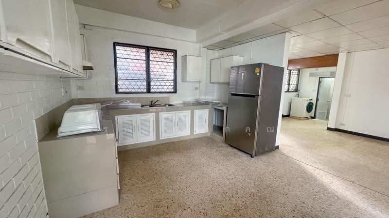 Sarawan Ville, Nonthaburi, Soi Sarawan Ville Village 2, Bang Talat, Pak Kret, Nonthaburi, 4 Bedrooms, 190 sqm, Single Detached House For Rent, by อรุณ อเนกคุณะ, 500348081 - DDproperty.com