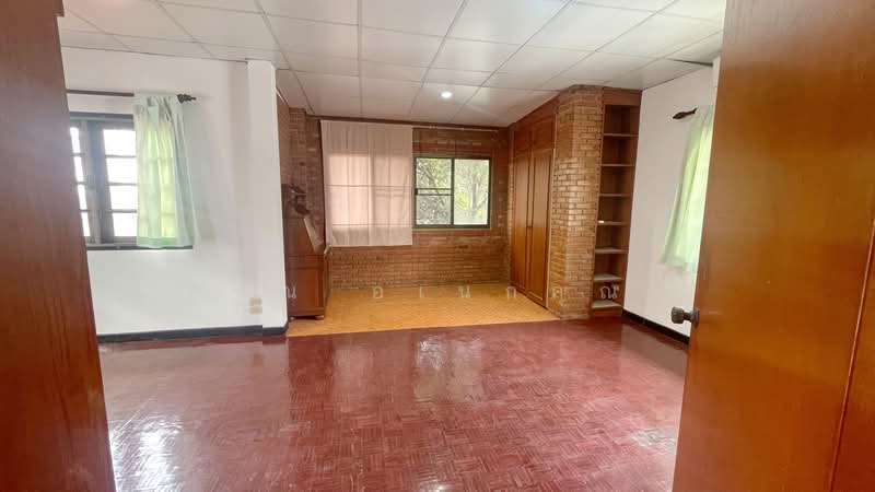Sarawan Ville, Nonthaburi, Soi Sarawan Ville Village 2, Bang Talat, Pak Kret, Nonthaburi, 4 Bedrooms, 190 sqm, Single Detached House For Rent, by อรุณ อเนกคุณะ, 500348081 - DDproperty.com