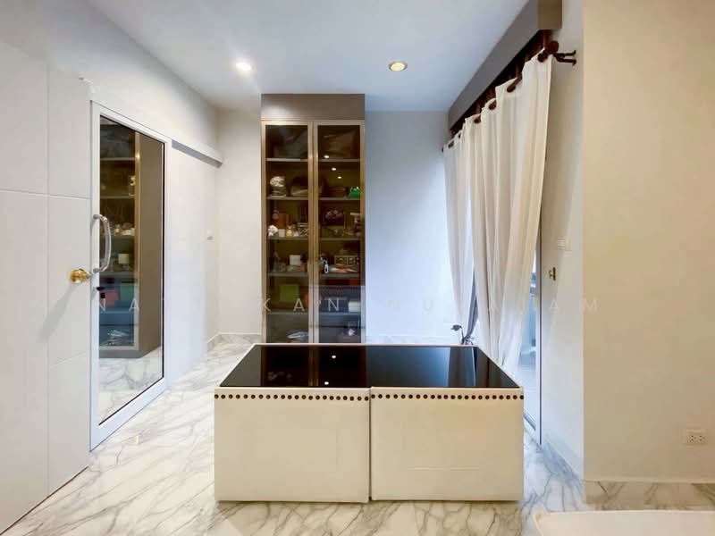 Kanasiri Bangna, Samut Prakan, Bangna-Trad Road, Soi ABEC, Bang Bo, Samut Prakan, 5 Bedrooms, 200 sqm, Single Detached House For Sale, by Nattakan nueaiam, 500348112 - DDproperty.com