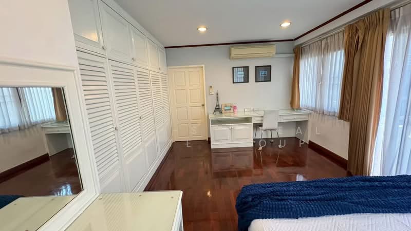 Saranjai Mansion, Bangkok, Soi Sukhumvit 6, Khlong Toei, Bangkok, 1 Bedroom, 62 sqm, Condo For Rent, by Forty-Six Real Estate Group, 500348151 - DDproperty.com