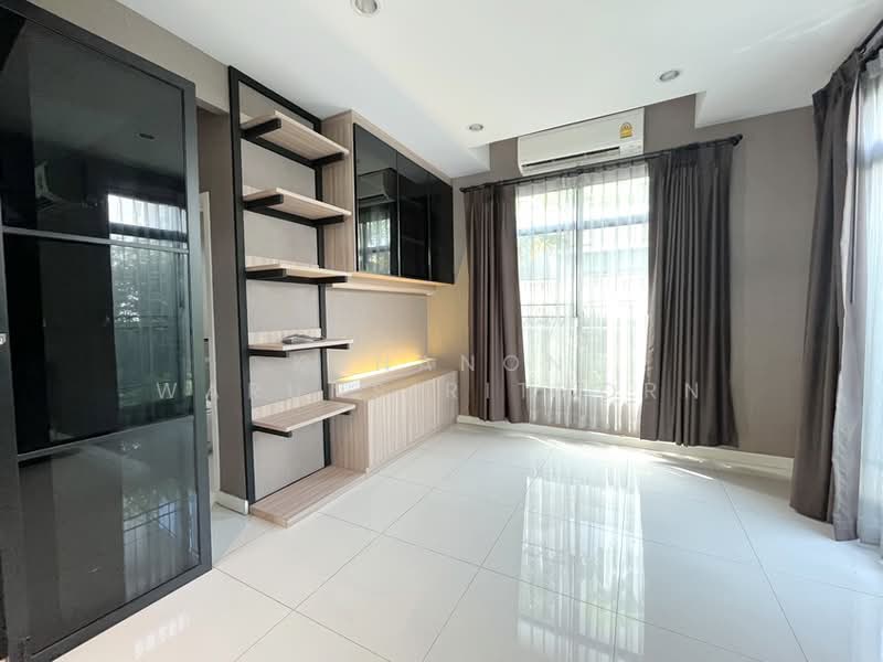 The Palm Pattanakarn, Bangkok, Phatthanakan Road, Suan Luang, Bangkok, 4 Bedrooms, 290 sqm, Single Detached House For Sale, by Kunanon Warunsirithorn, 500348176 - DDproperty.com