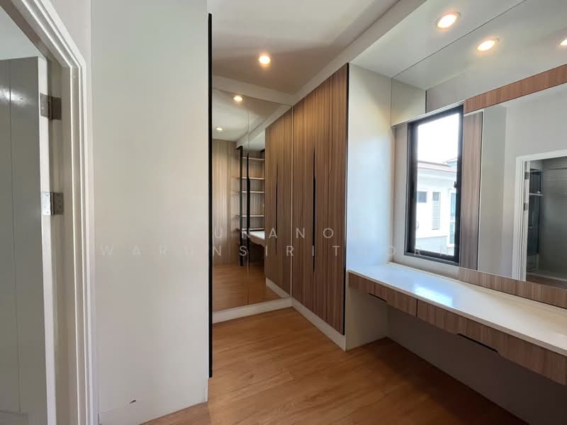 The Palm Pattanakarn, Bangkok, Phatthanakan Road, Suan Luang, Bangkok, 4 Bedrooms, 290 sqm, Single Detached House For Sale, by Kunanon Warunsirithorn, 500348176 - DDproperty.com