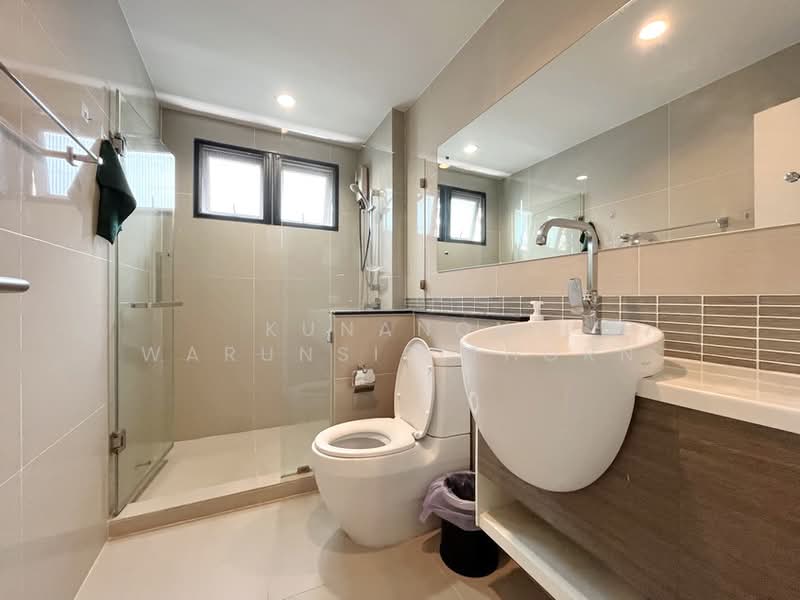 The Palm Pattanakarn, Bangkok, Phatthanakan Road, Suan Luang, Bangkok, 4 Bedrooms, 290 sqm, Single Detached House For Sale, by Kunanon Warunsirithorn, 500348176 - DDproperty.com