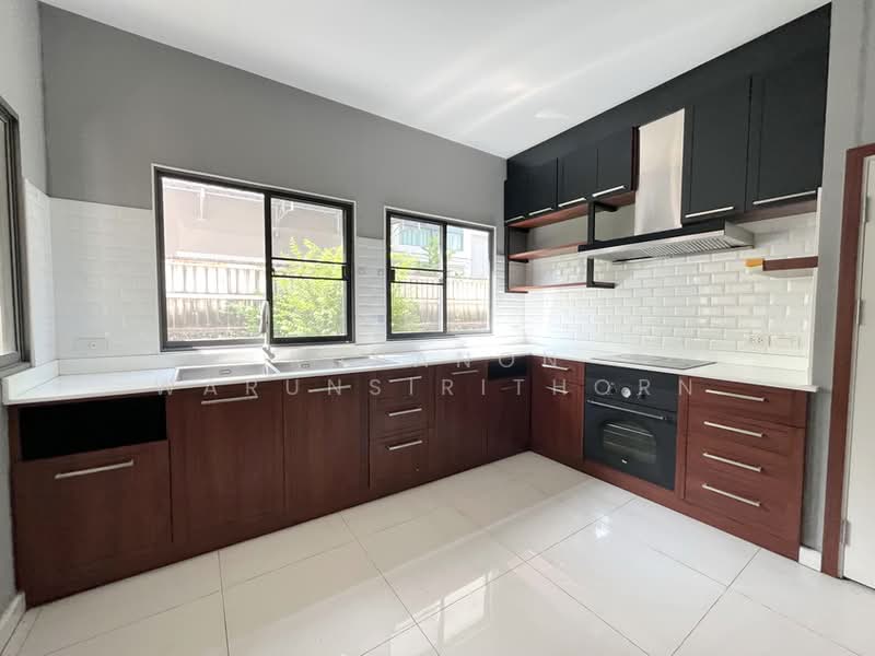 The Palm Pattanakarn, Bangkok, Phatthanakan Road, Suan Luang, Bangkok, 4 Bedrooms, 290 sqm, Single Detached House For Sale, by Kunanon Warunsirithorn, 500348176 - DDproperty.com
