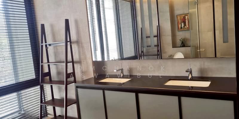 Baan Ekkamai, Bangkok, Phra Kanong Nua, Watthana, Bangkok, 4 Bedrooms, 556 sqm, Single Detached House For Rent, by Jomchanok Aswavibul, 500348193 - DDproperty.com