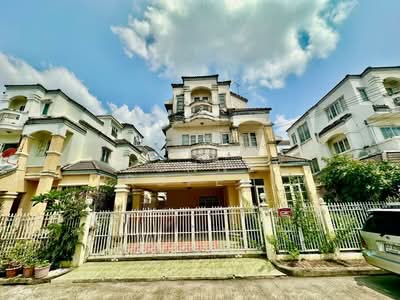 ขาย - บ้านเศรณีปาร์ค : Baan Seranee Park, กรุงเทพ