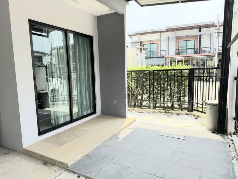 Natura Trend Rattanathibet-Ratchapruek, Nonthaburi, 11 Soi Bang Len 21, Bang Len, Bang Yai, Nonthaburi, 3 Bedrooms, 103 sqm, Townhouse For Sale, by Connex Property, 500348231 - DDproperty.com