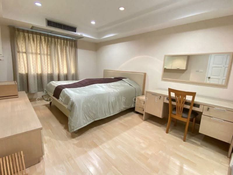 Royal Castle Sukhumvit, Bangkok, 30 Soi Sukhumvit 39, Khlongtoei Nua, Watthana, Bangkok, 3 Bedrooms, 140 sqm, Condo For Sale, by Connex Property, 500348314 - DDproperty.com