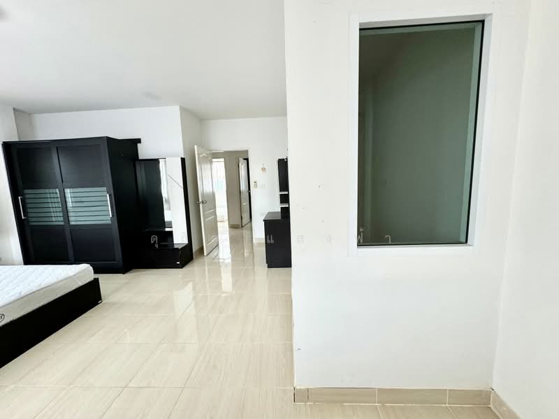 ให้เช่าบ้านแฝด ม.ธาดาทาวน์ อัสสัมชัญ ศรีราชา, Chon Buri (Pattaya), Surasak, Si Racha, Chon Buri (Pattaya), 3 Bedrooms, 120 sqm, Semi-Detached House (Twin House) For Rent, by Dusit Saengfa, 500348320 - DDproperty.com