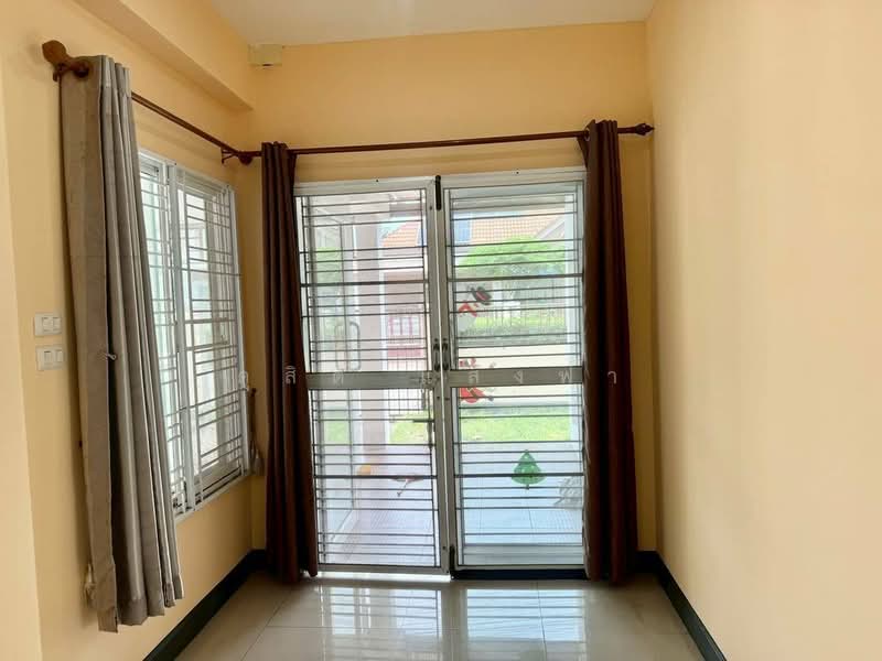 ให้เช่าบ้านเดี่ยวหลังใหญ่ ม.เซนสิริโฮม ม.เกษตร ศรีราชา, Chon Buri (Pattaya), Thung Suk La, Si Racha, Chon Buri (Pattaya), 3 Bedrooms, 180 sqm, Single Detached House For Rent, by Dusit Saengfa, 500348322 - DDproperty.com