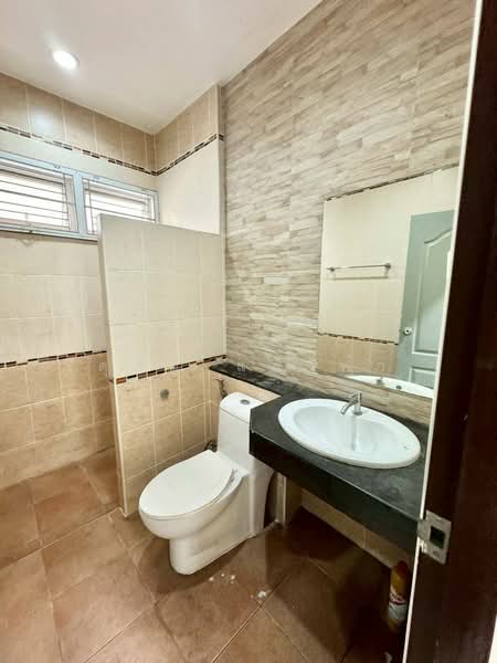 ให้เช่าบ้านเดี่ยวหลังใหญ่ ม.เซนสิริโฮม ม.เกษตร ศรีราชา, Chon Buri (Pattaya), Thung Suk La, Si Racha, Chon Buri (Pattaya), 3 Bedrooms, 180 sqm, Single Detached House For Rent, by Dusit Saengfa, 500348322 - DDproperty.com