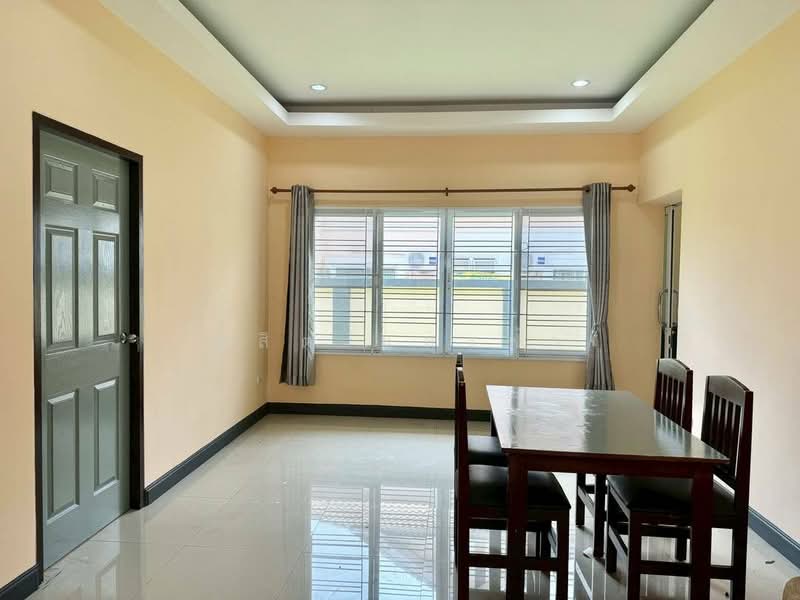 ให้เช่าบ้านเดี่ยวหลังใหญ่ ม.เซนสิริโฮม ม.เกษตร ศรีราชา, Chon Buri (Pattaya), Thung Suk La, Si Racha, Chon Buri (Pattaya), 3 Bedrooms, 180 sqm, Single Detached House For Rent, by Dusit Saengfa, 500348322 - DDproperty.com