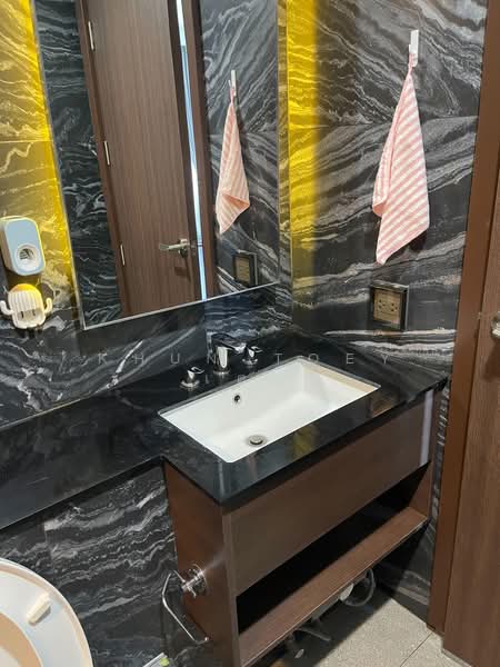 Whizdom Inspire Sukhumvit, Bangkok, Sukhumvit Road, Bang Chak, Phra Khanong, Bangkok, 2 Bedrooms, 68 sqm, Condo For Sale, by Khun Toey เตย, 500348334 - DDproperty.com